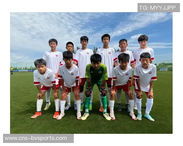 青春风暴足球亚青U16赛场上的梦想与拼搏